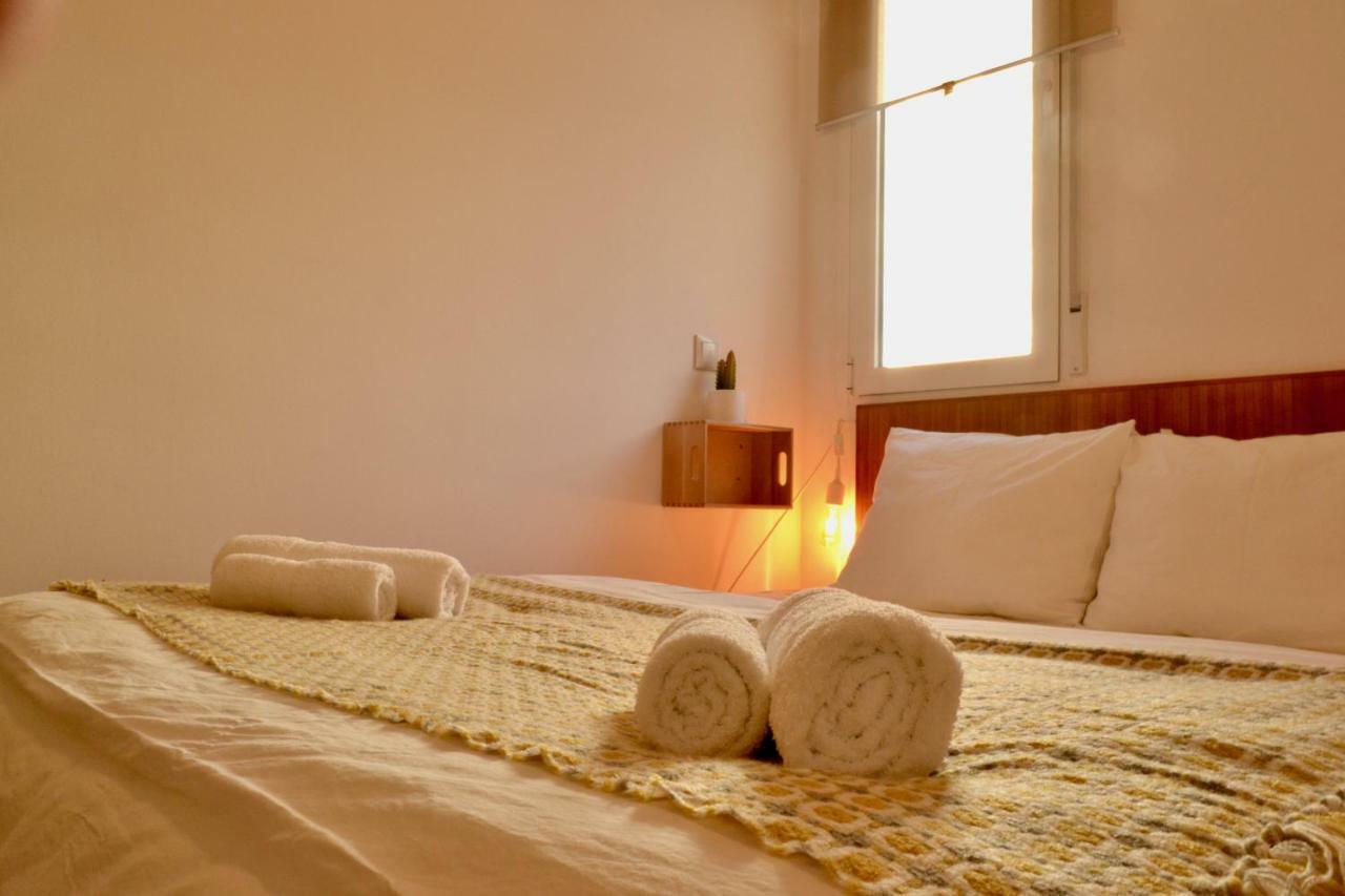 Hola Valencia - Holiday Apartments Экстерьер фото